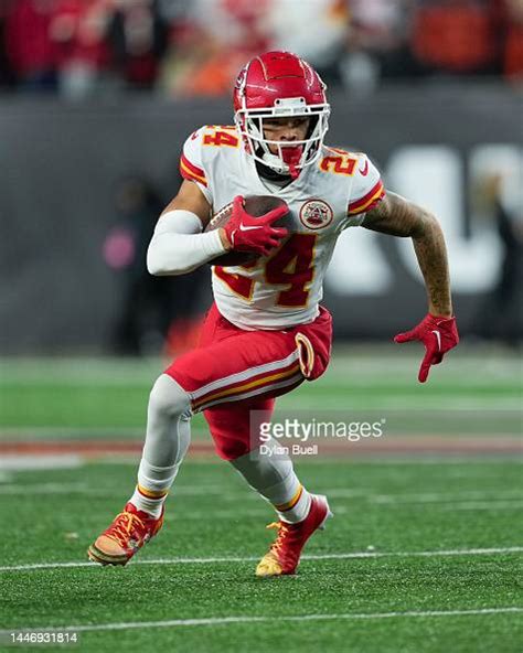 The Kansas City Chiefs Will Trade Skyy Moore to the Dallas ...